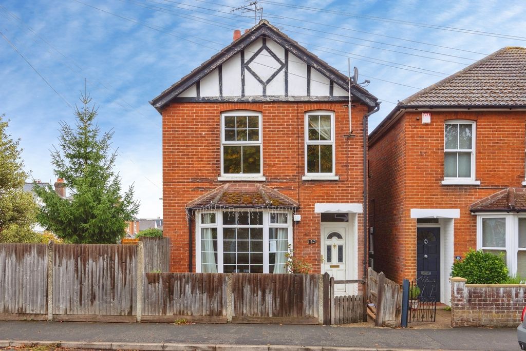 Property photo 1 of 18 Pbox-Img.Jpg
