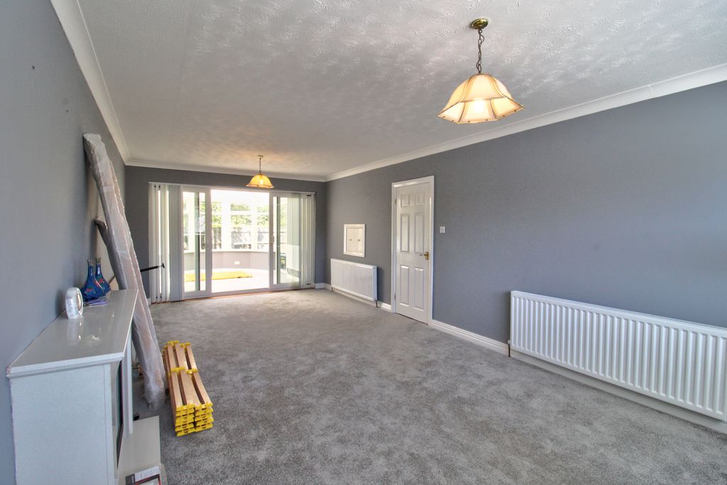 Property photo 2 of 40 Img_7842_3_4