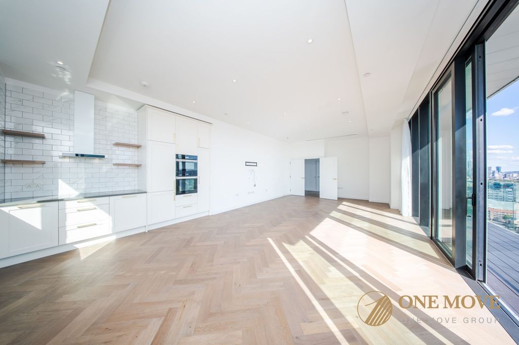 Property photo 1 of 28