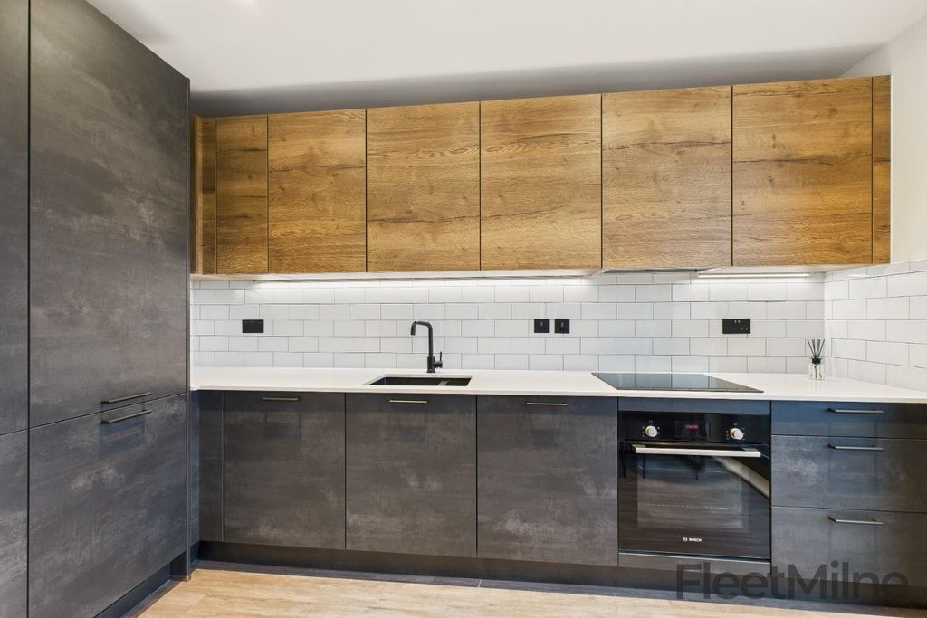 Property photo 3 of 15 Kitchen