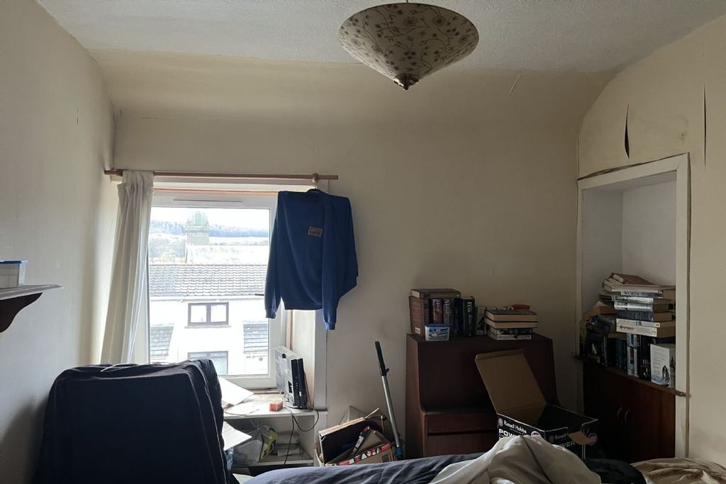 Property photo 2 of 4