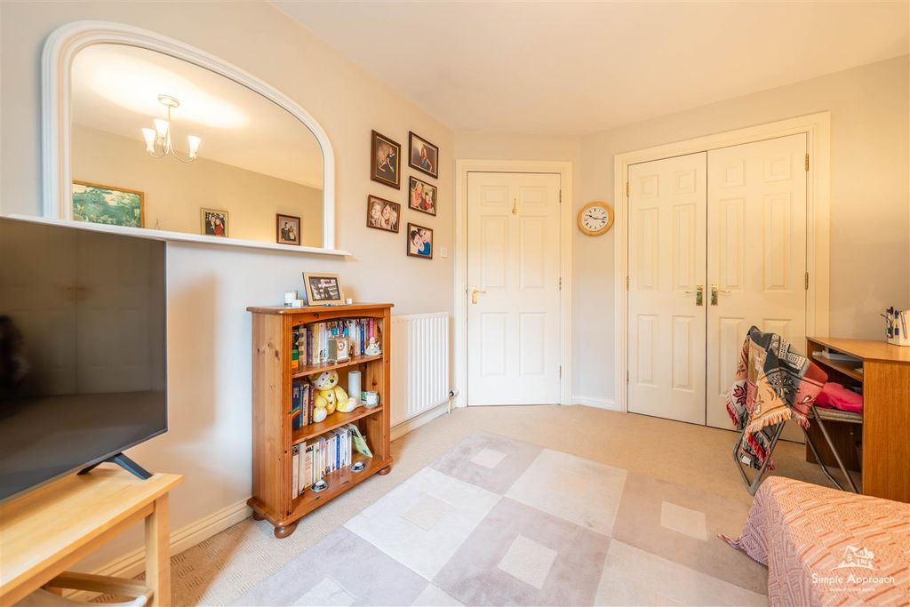 Additional image 24 of 4 bed property for saleRosslyn Avenue, Perth PH2