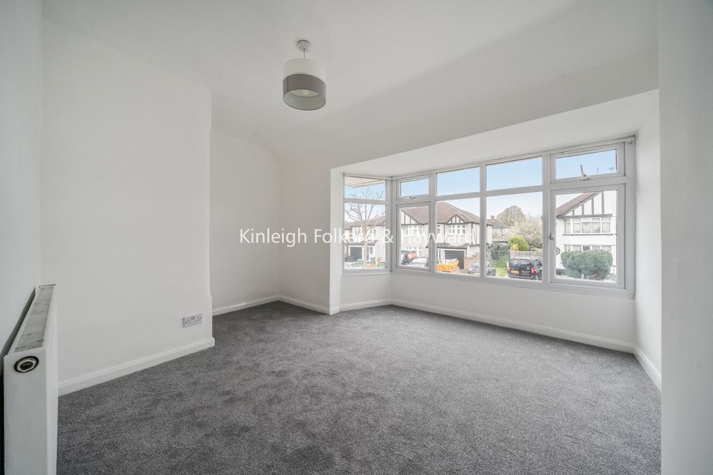 Property photo 2 of 13 Picture No. 20