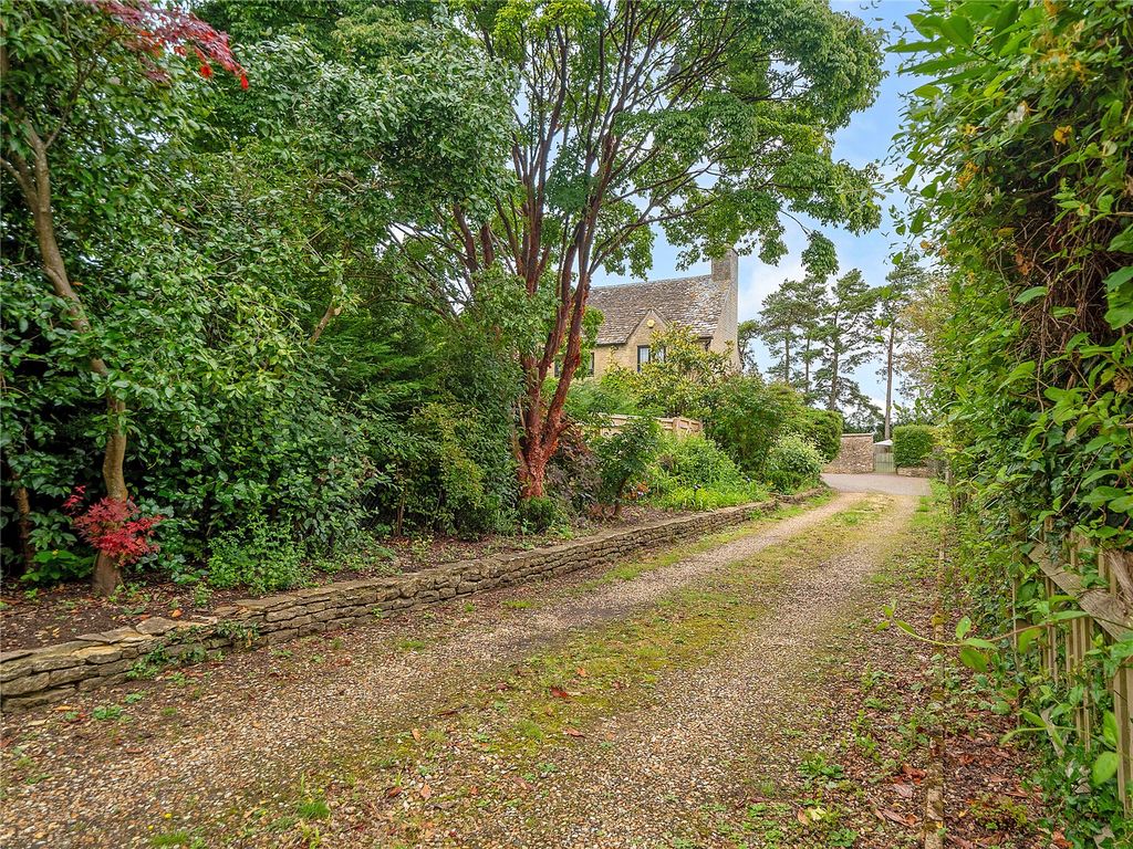 Property photo 3 of 19 Picture No. 22