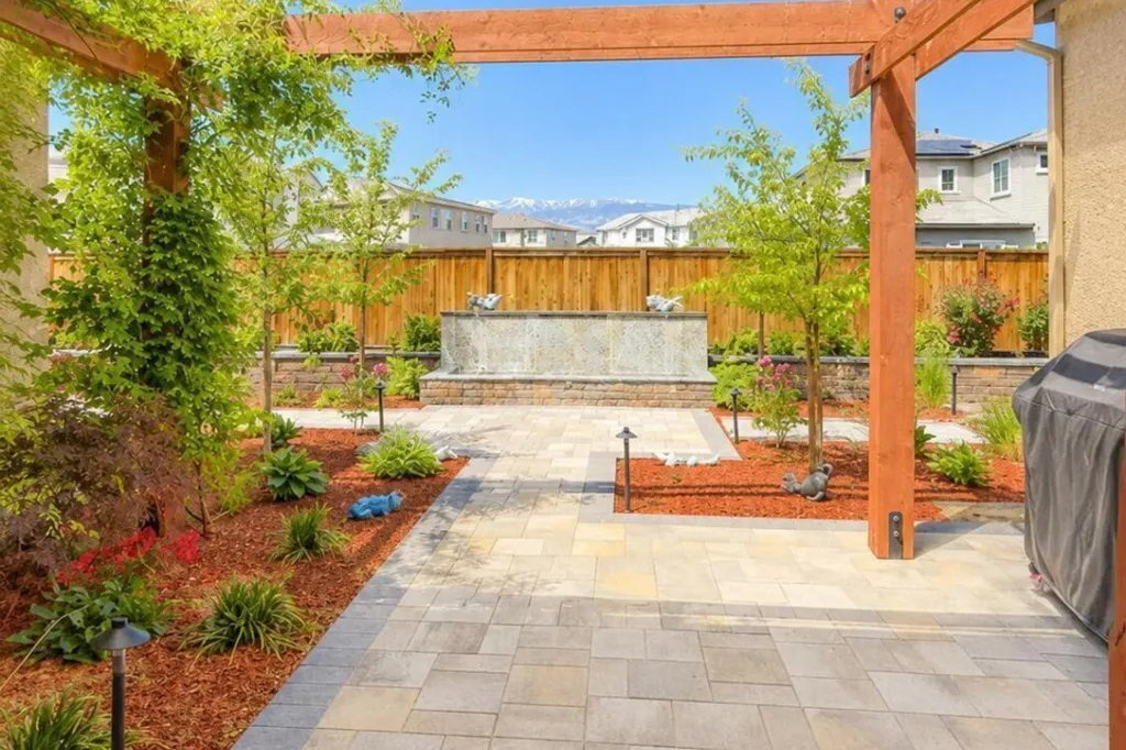 Property photo 2 of 30 <Alttext/>