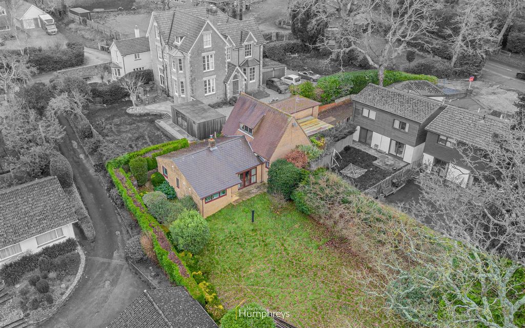 Property photo 2 of 19 Drone Colour Highlight.Jpg