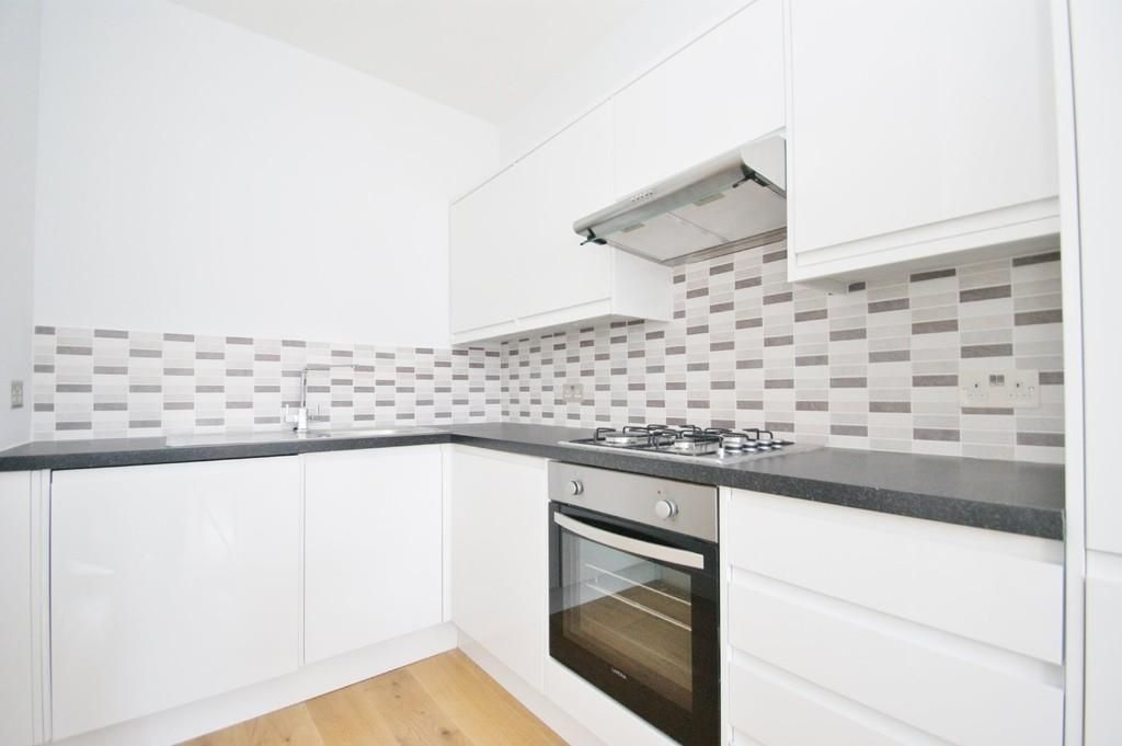 Property photo 2 of 7 23c06B10B3047B9c62d52E9416949769