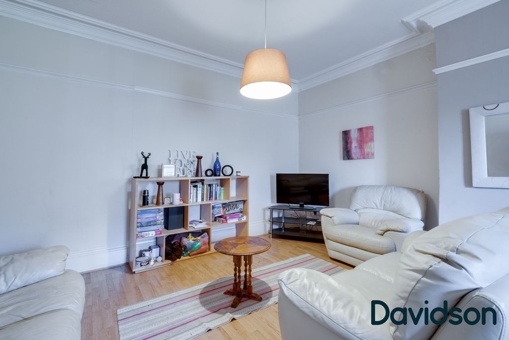 Property photo 2 of 8 Logo-22 Lounge