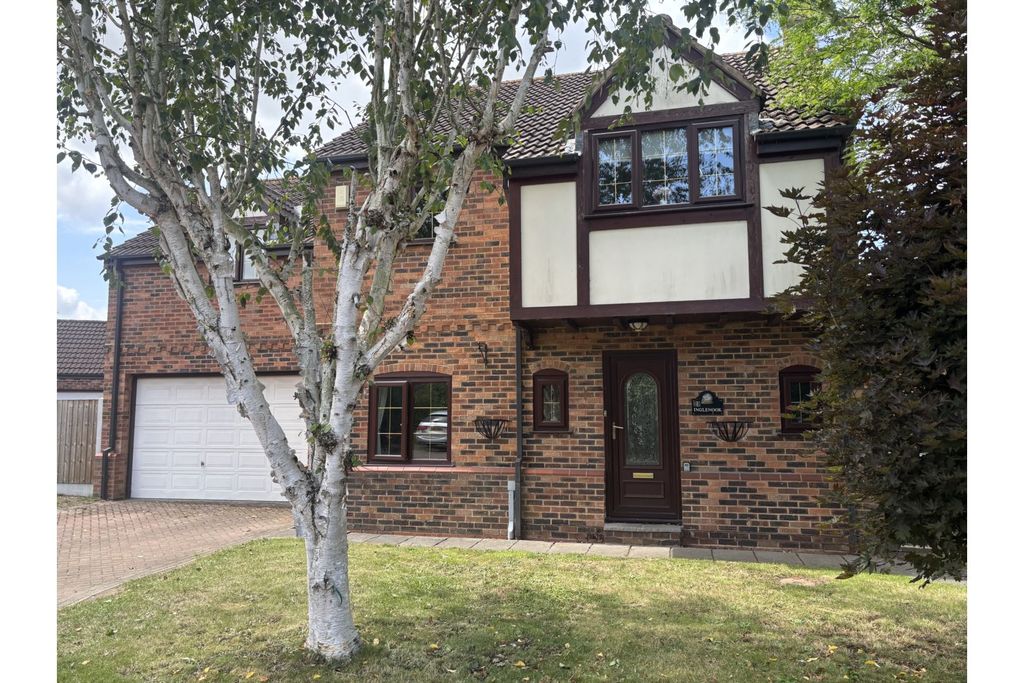 Property photo 1 of 16
