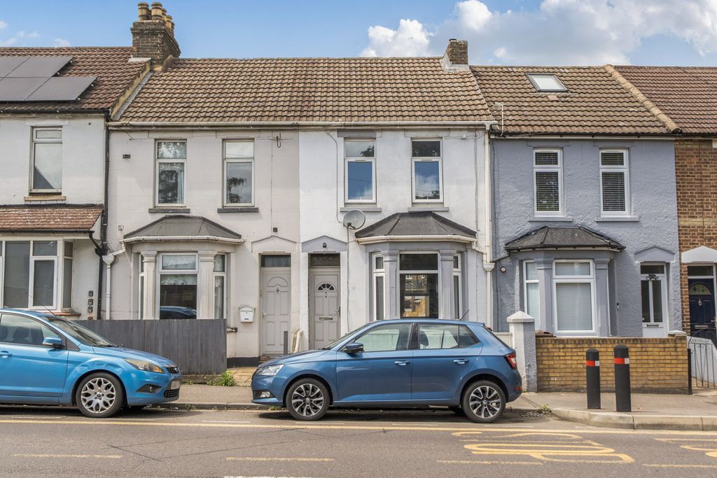 Property photo 1 of 18 1471310-15-6A2813...
