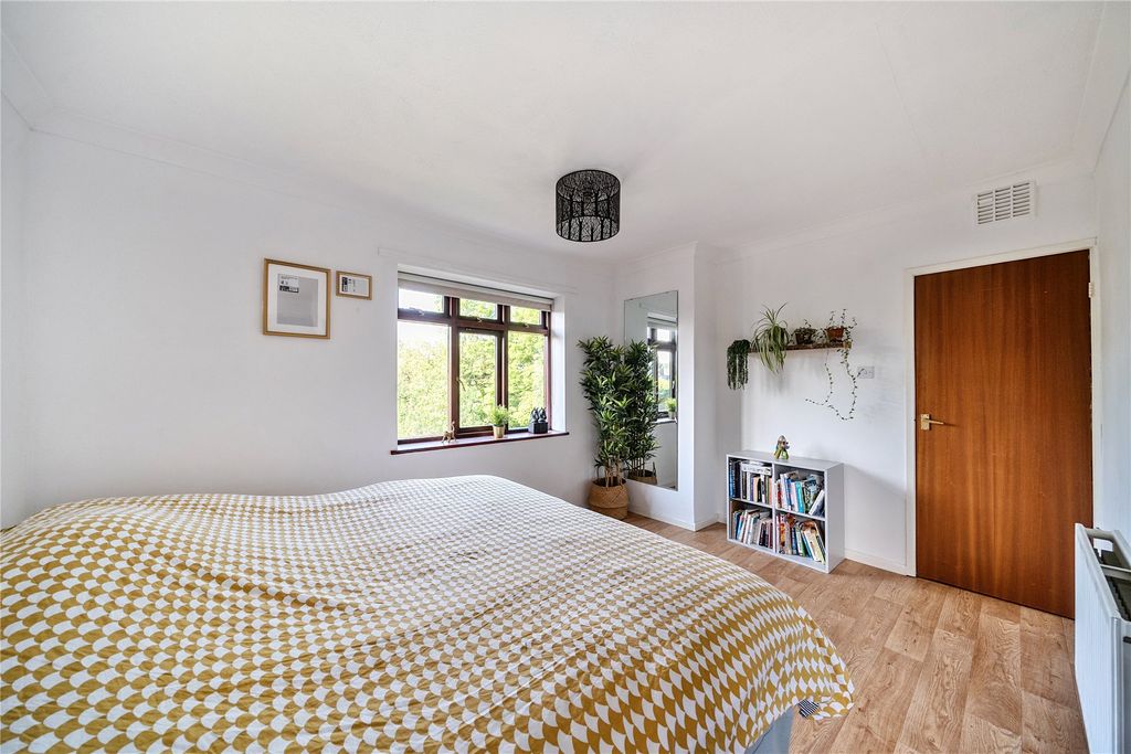 Property photo 3 of 17 Picture No. 09