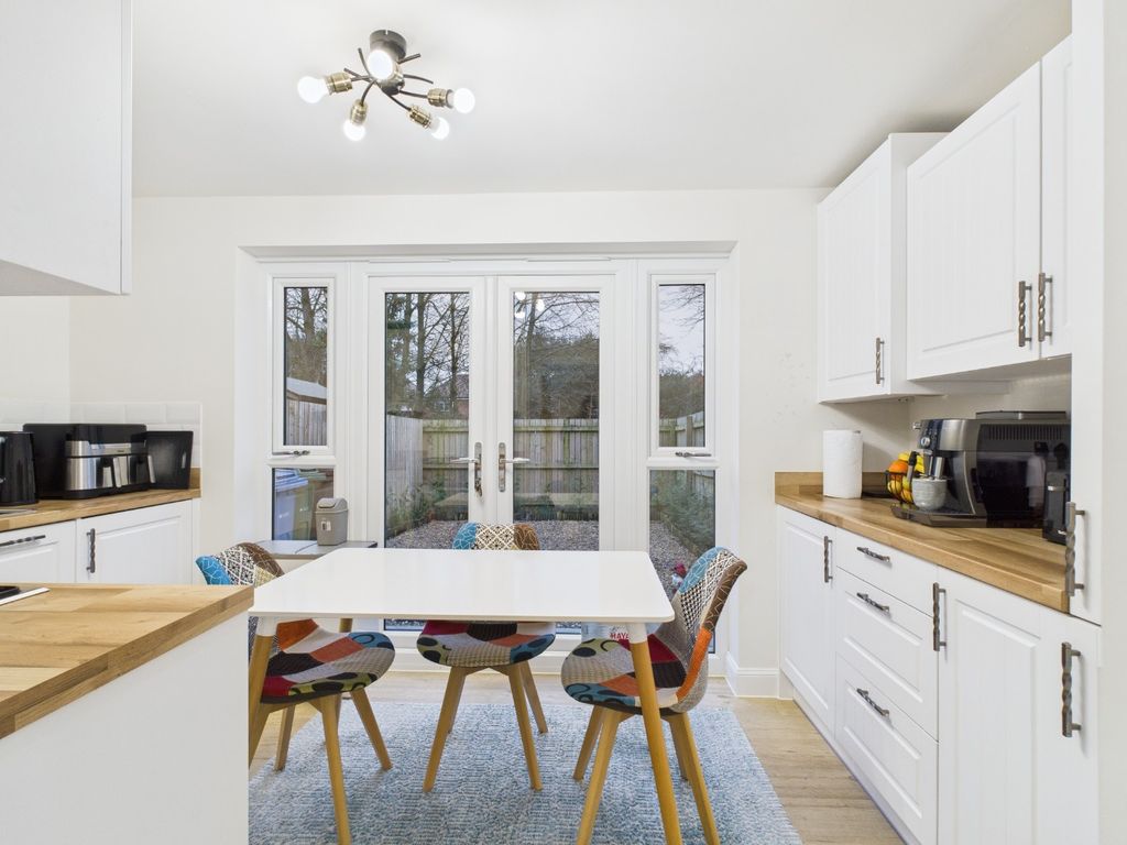 Property photo 3 of 17 4873247