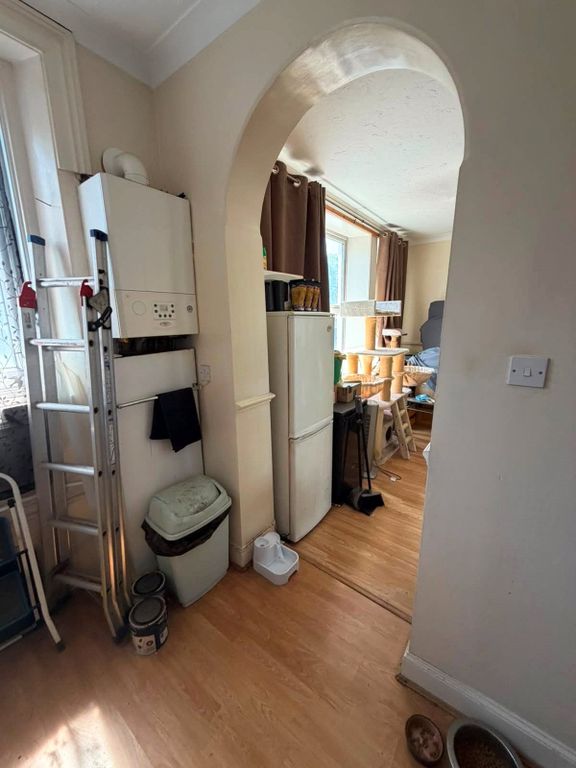 Property photo 3 of 8 Picture No. 05