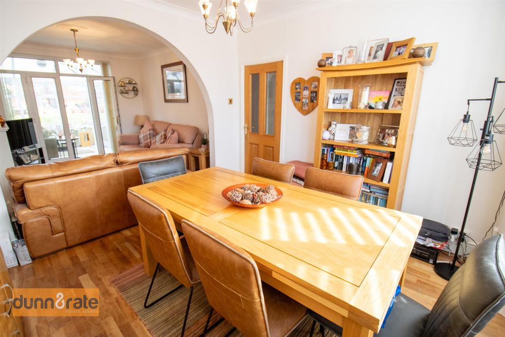 Property photo 3 of 23 Img_0141.Jpg