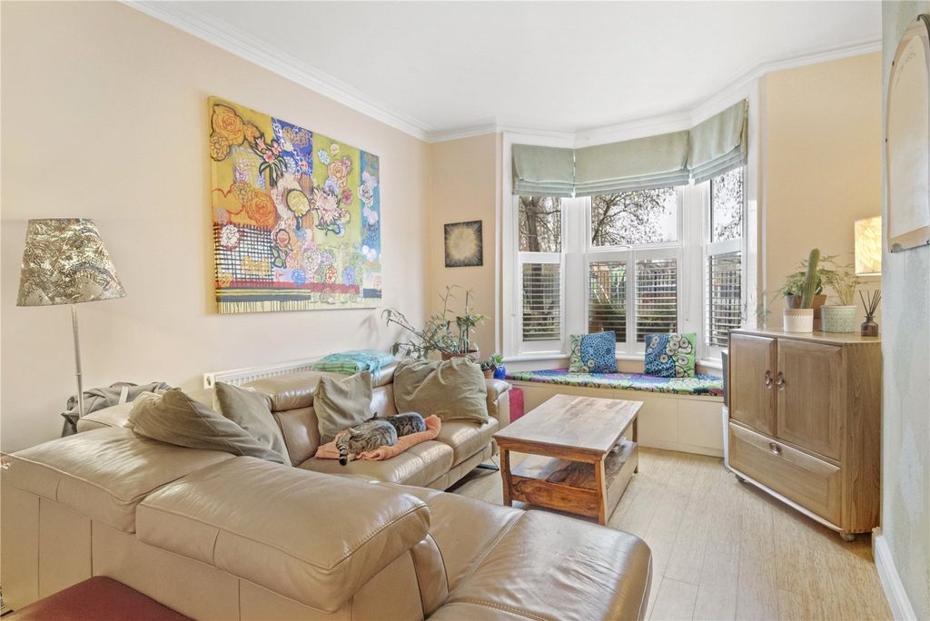 Property photo 2 of 19 Picture No. 05