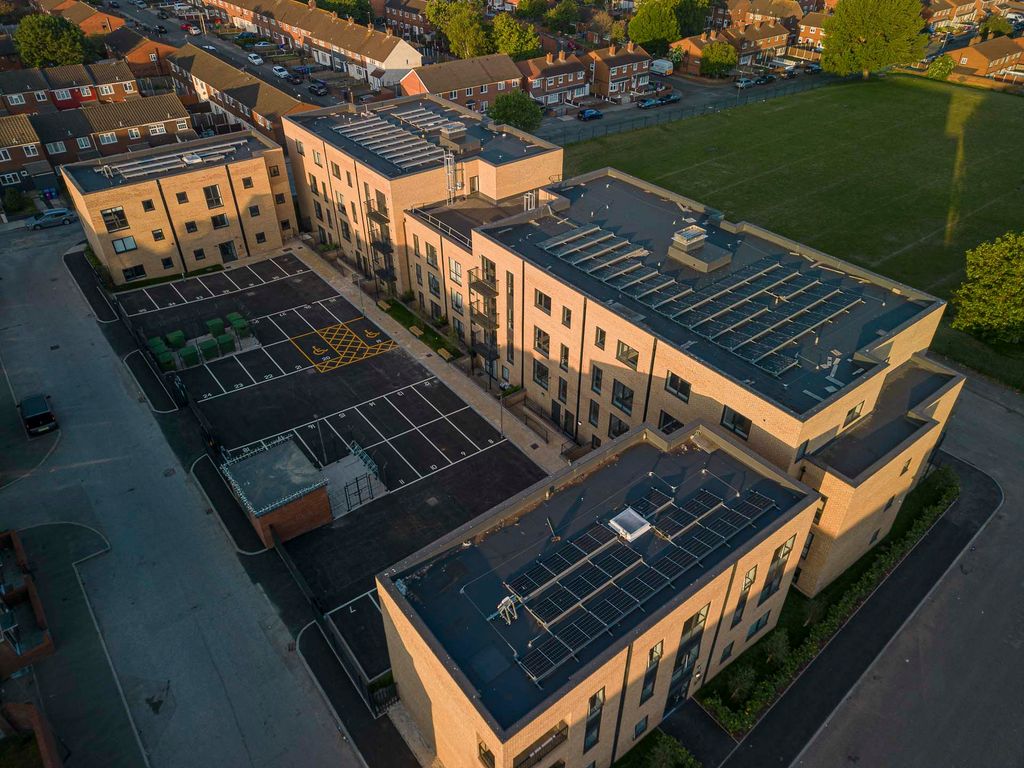 Property photo 3 of 10