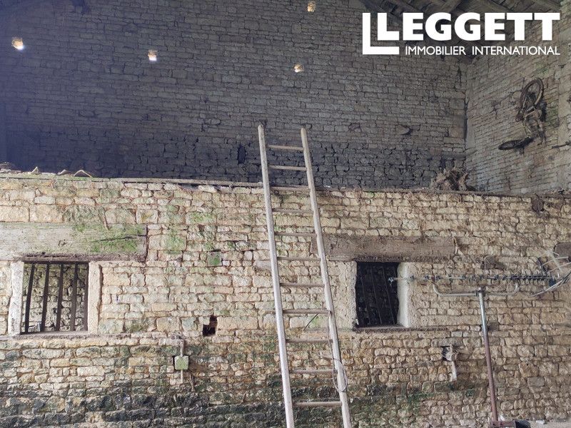 Property photo 3 of 10