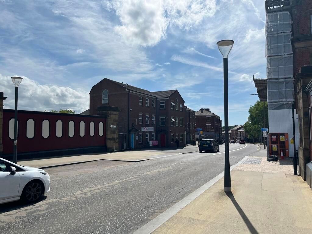 Property photo 3 of 33