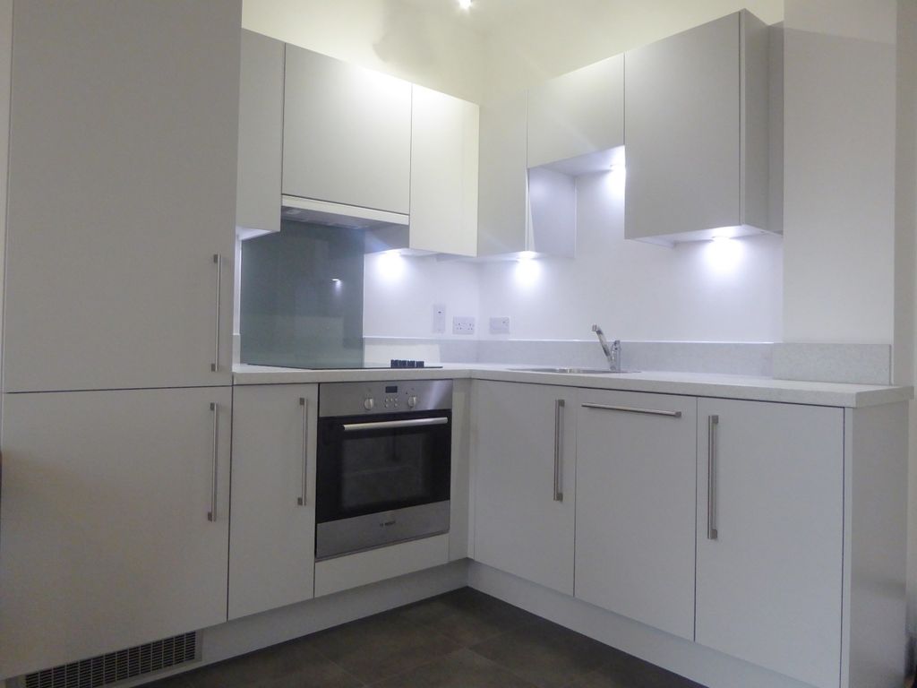 Property photo 3 of 5 Kitchen