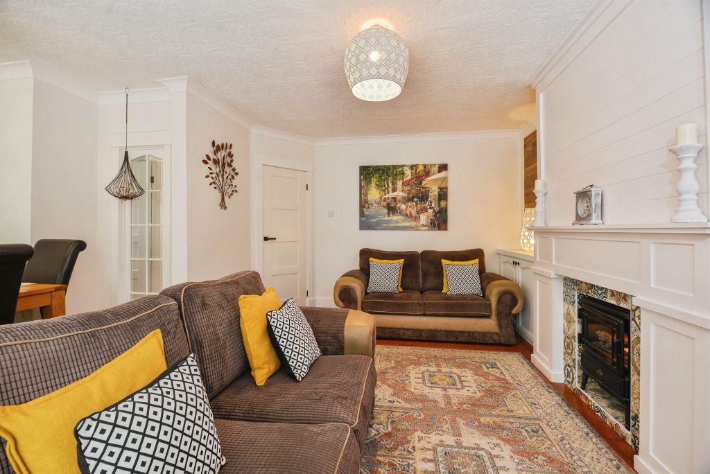 Property photo 3 of 24