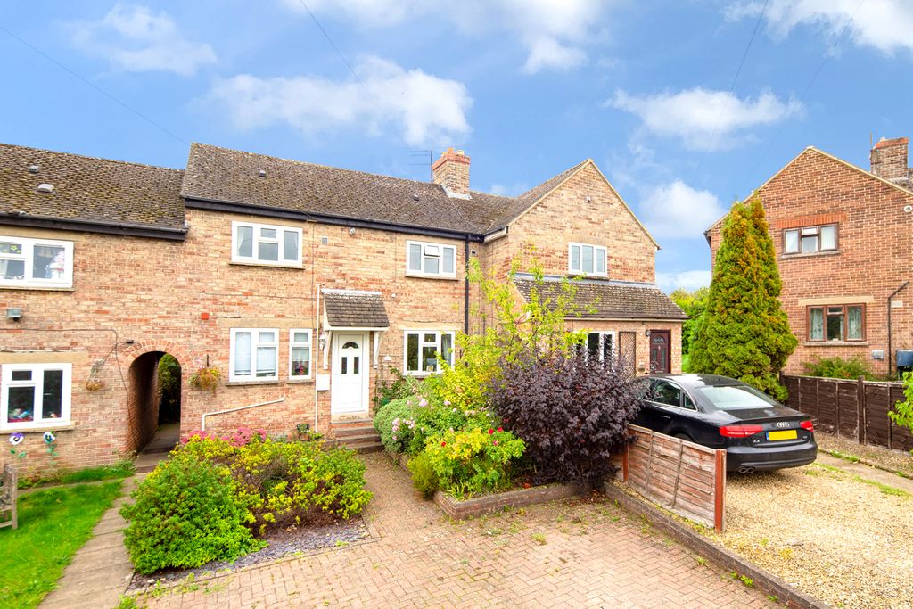 Property photo 1 of 20 Front