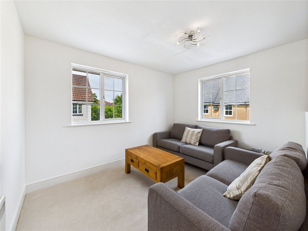 Property photo 2 of 14 2 - Image
