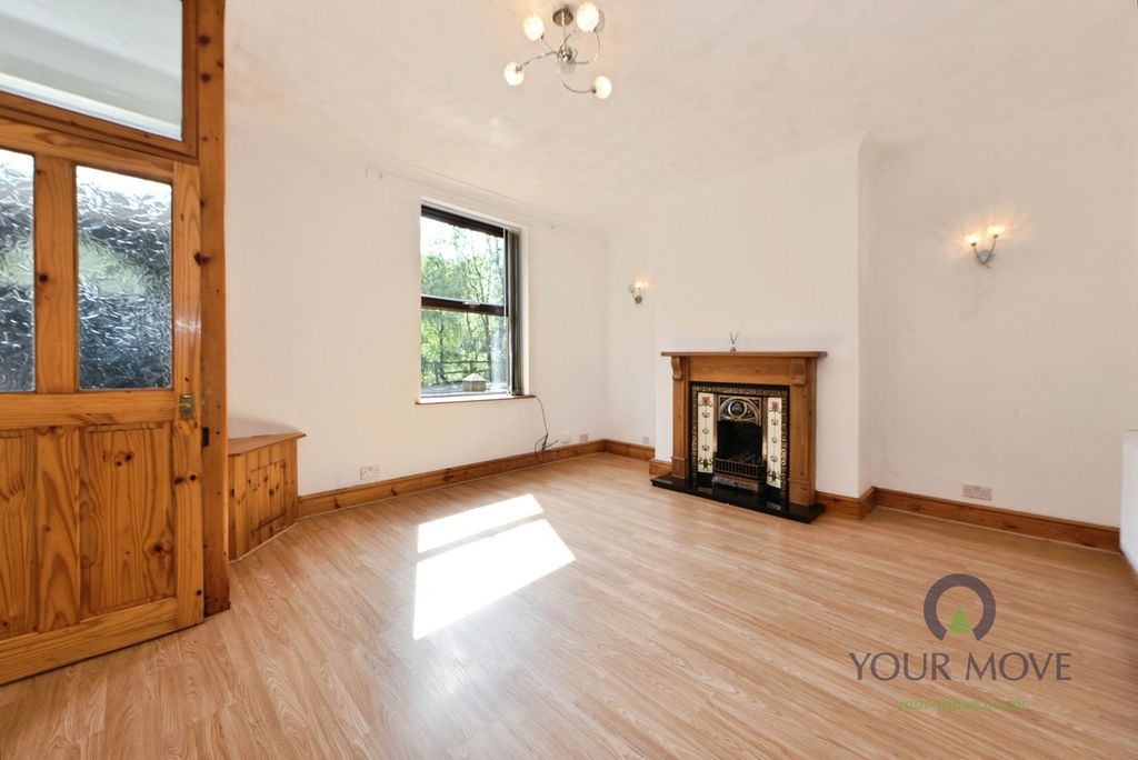 Property photo 2 of 13 Pbox-Img.Jpg