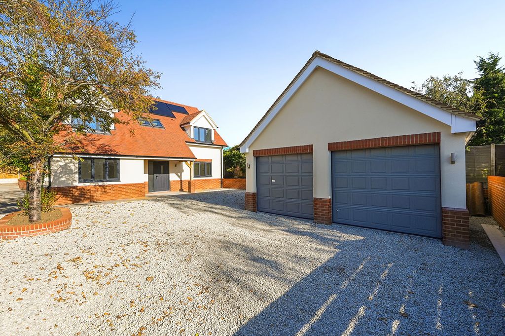 Property photo 1 of 26