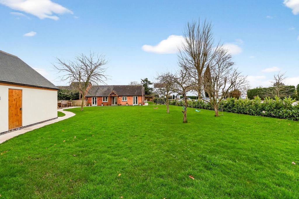 Property photo 1 of 23 Front View