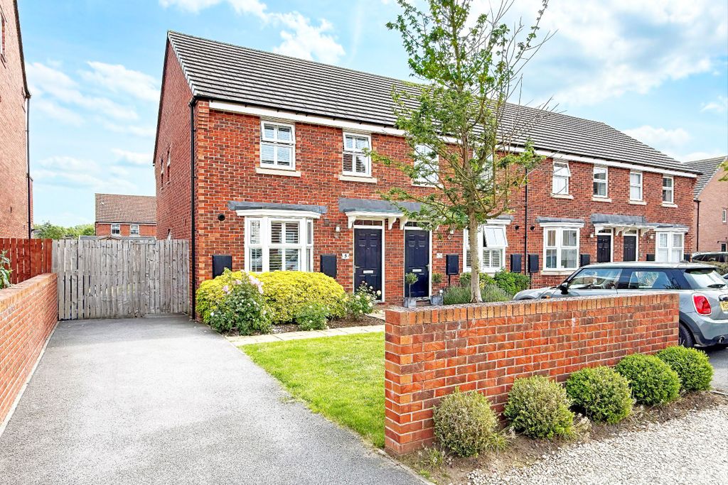 Property photo 1 of 24