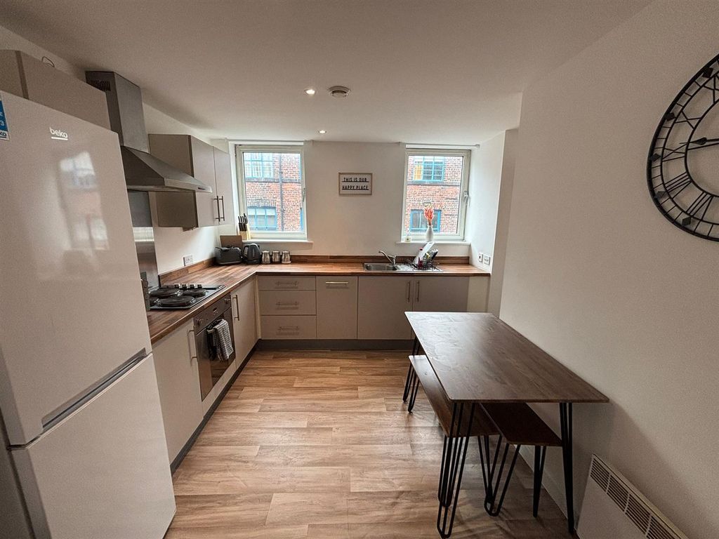 Property photo 1 of 5 Kitchen