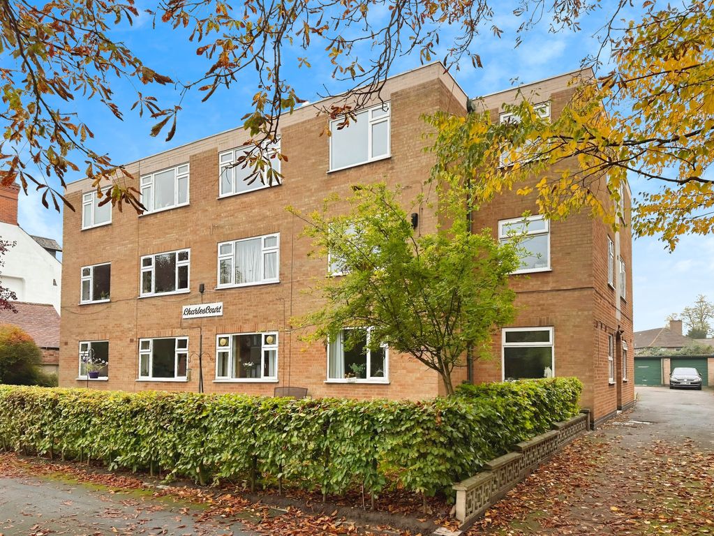 Property photo 1 of 9