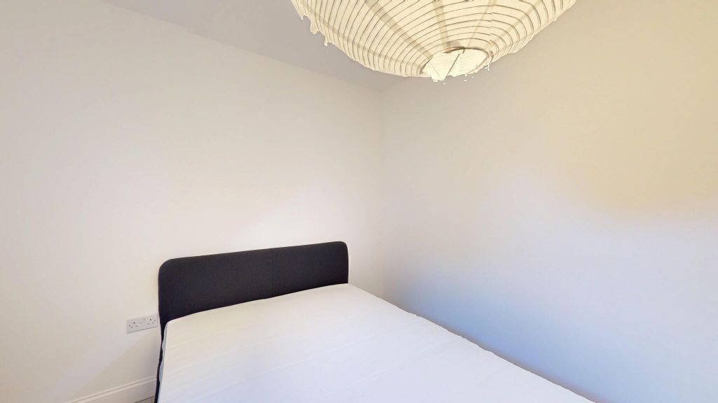 Property photo 3 of 26