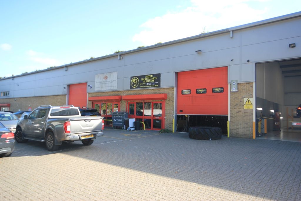 Property photo 1 of 4