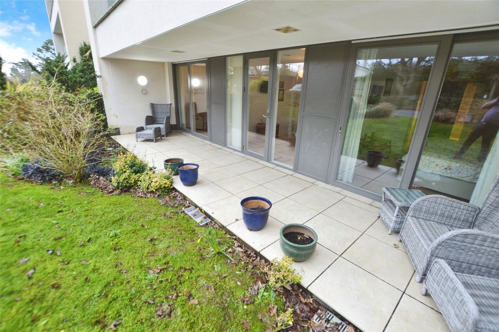 Additional image 7 of 2 bed flat for saleSea Road, Carlyon Bay, St. Austell, Cornwall PL25
