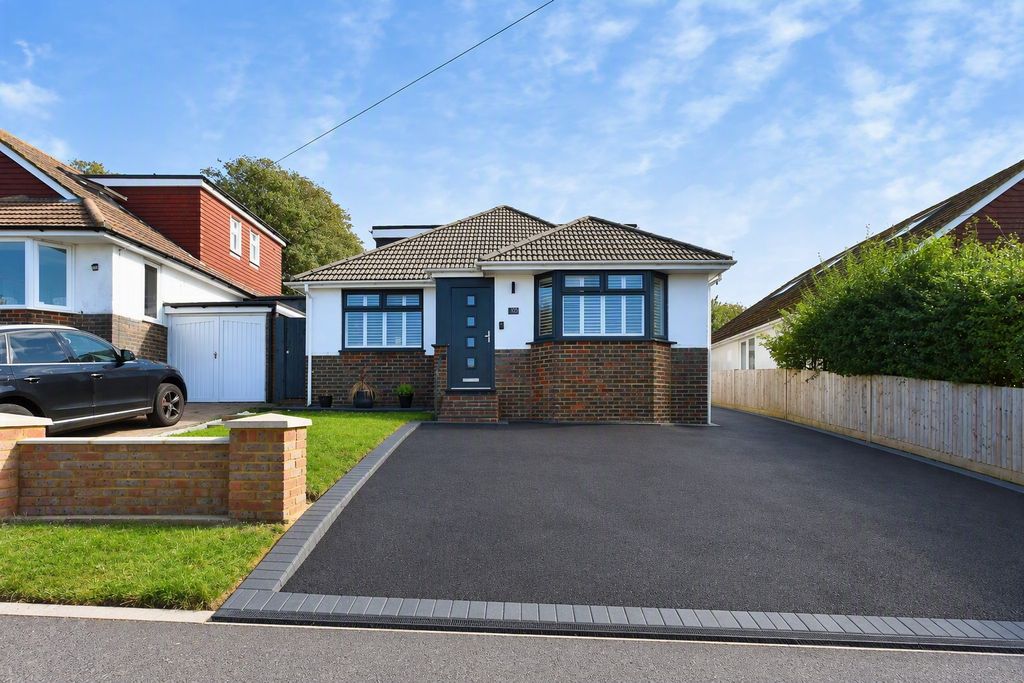 Property photo 1 of 23