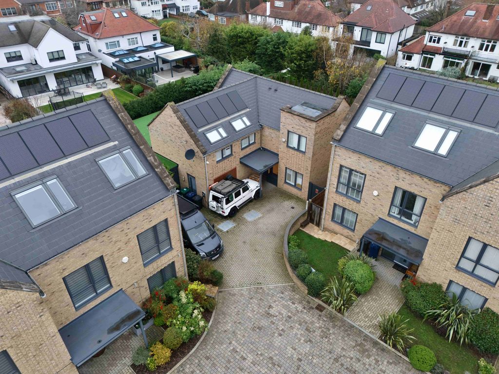 Property photo 1 of 15 Drone Best