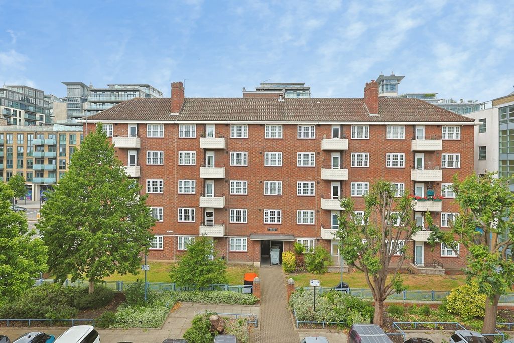 Property photo 1 of 18 Pbox-Img.Jpg