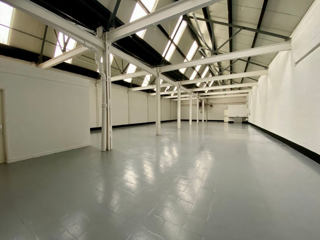 Property photo 2 of 6 Photo 5