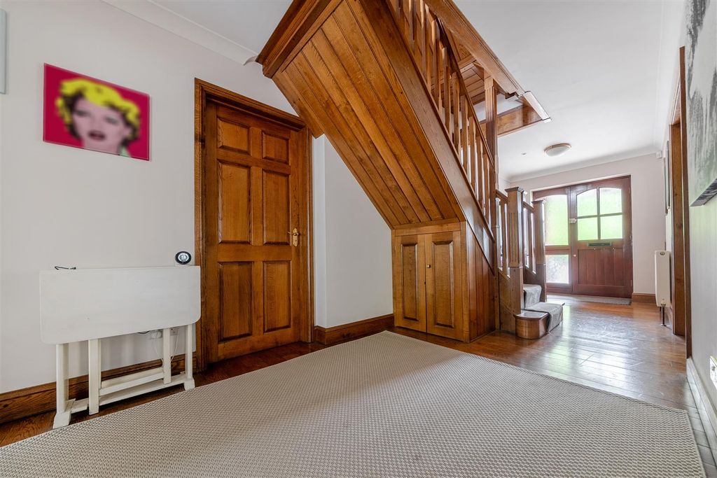 Additional image 5 of 7 bed detached house for saleHeadley Road, Liphook GU30
