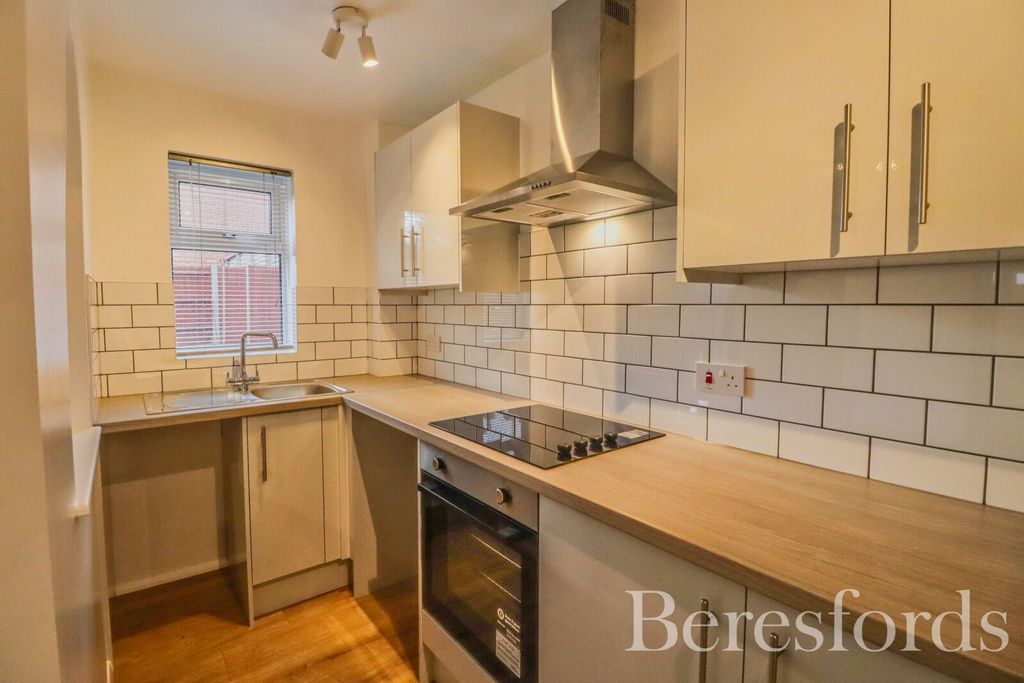 Property photo 2 of 15 Picture No. 05