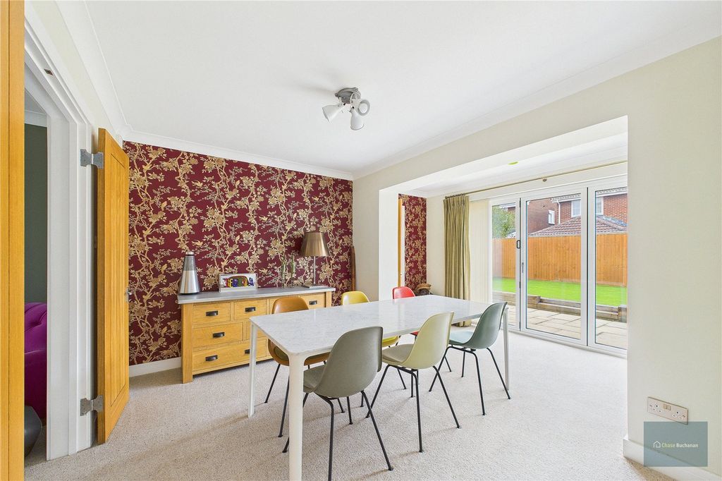 Property photo 3 of 23 Picture No. 08