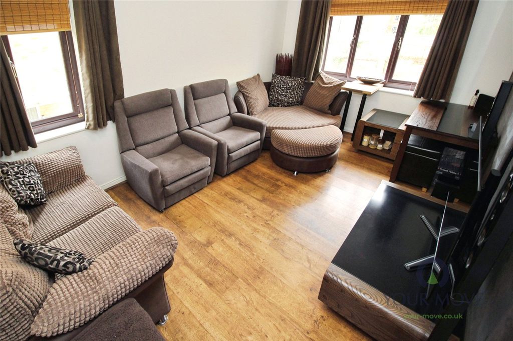 Property photo 2 of 12 Living Room