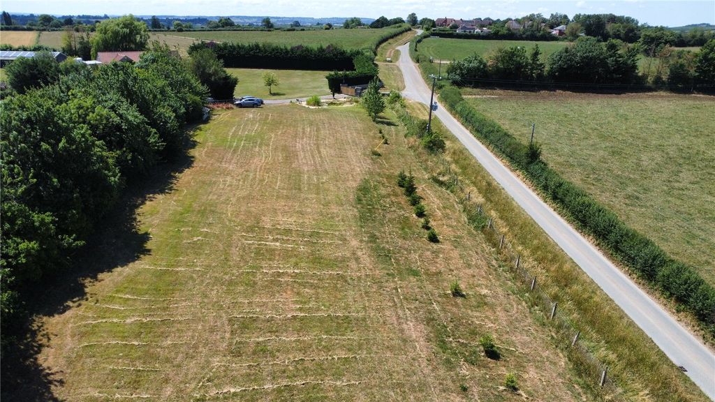 Property photo 2 of 4 Picture 2