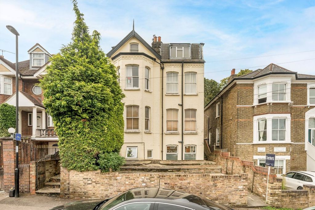 Property photo 1 of 1