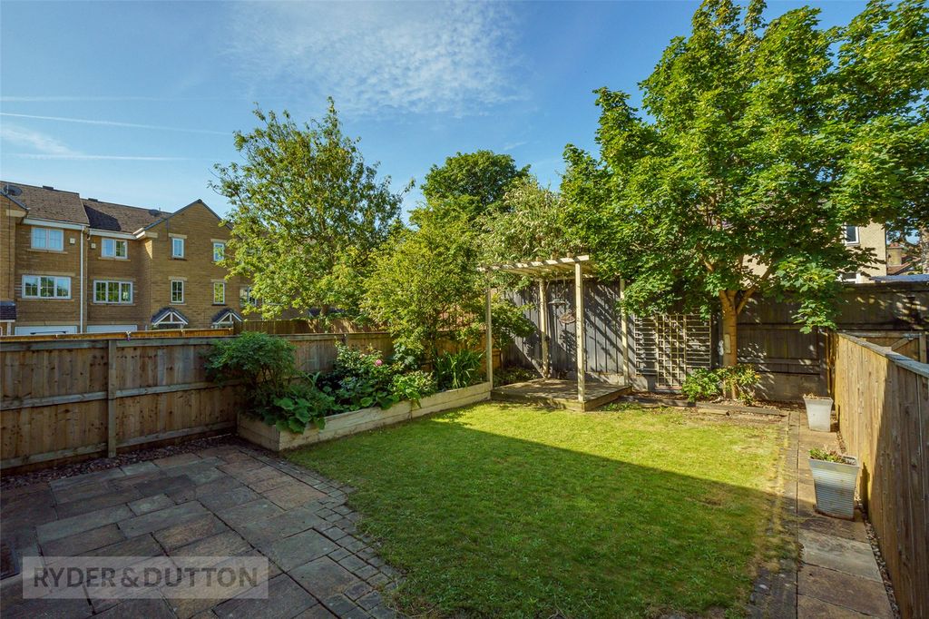Property photo 2 of 21 Picture No. 03