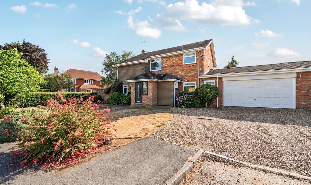 Property photo 1 of 23