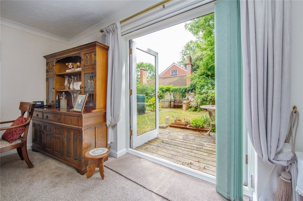 Property photo 3 of 14 Picture No. 06