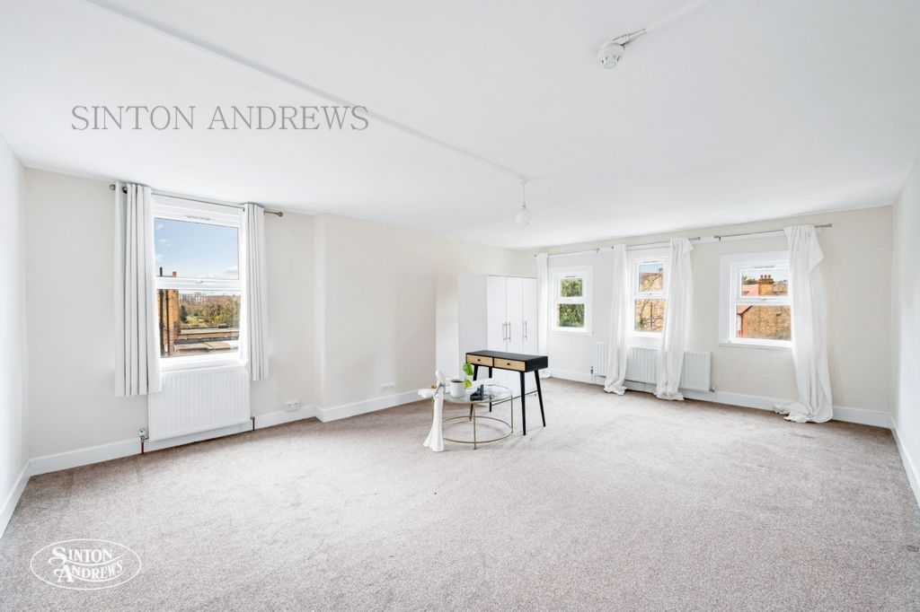 Property photo 2 of 13 Photo 9