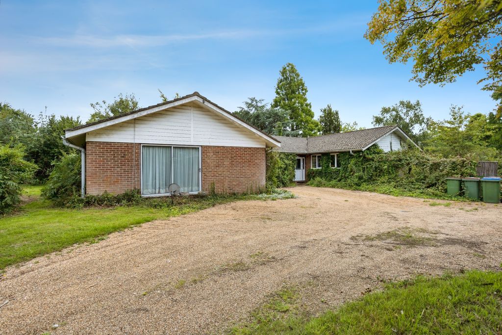 Property photo 1 of 20